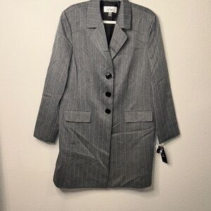 Le Suit‎ Women's Charcoal Pinstripe Blazer
